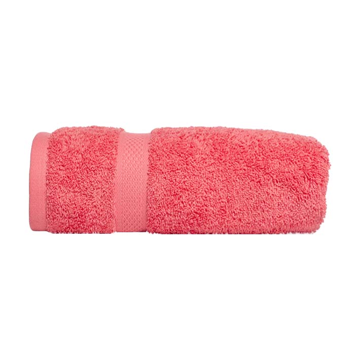 Luxurious 100% Combed Cotton Lip Gloss Bath Towels for a Refreshing Bathroom Upgrade