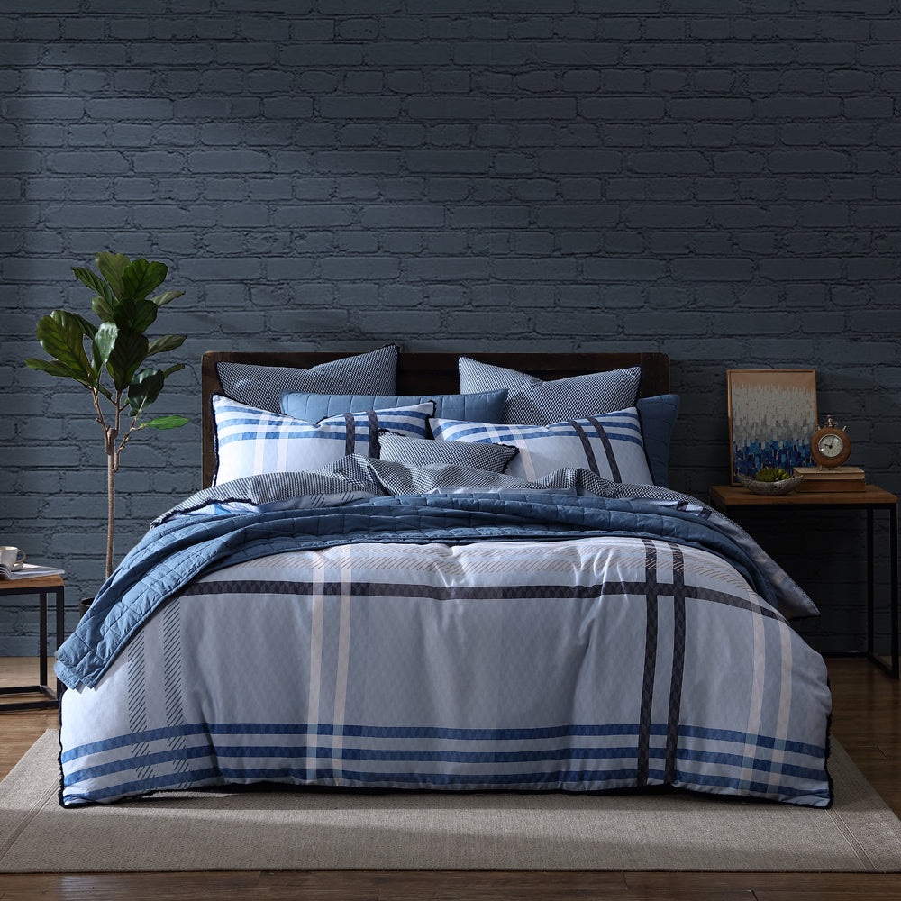 Double Bed Yarmouth Blue Quilt Cover Set for a Stylish Bedroom Decor