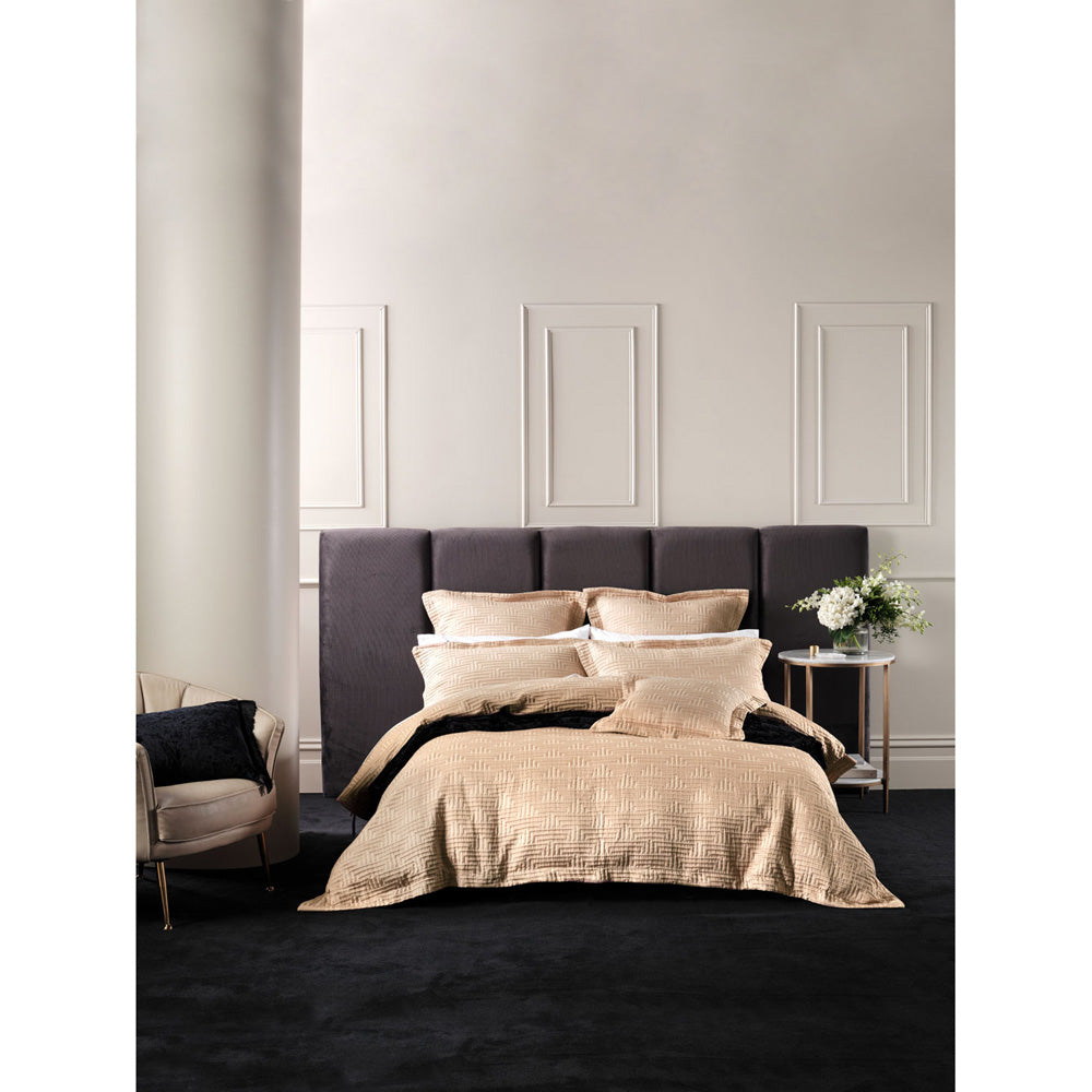 Luxurious Winston Gold King - Size Quilt Cover Set for a Timeless Bedroom