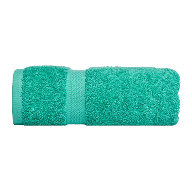 Luxurious 100% Combed Cotton Turquoise Bath Sheet for a Refreshing Bathroom Upgrade