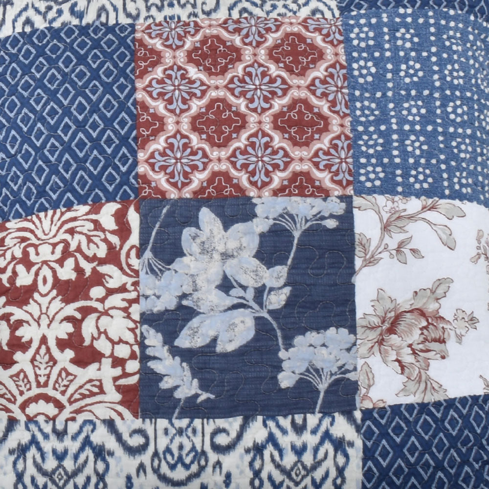 Queen-Size Winton Coverlet Set with Stunning Checkered Design