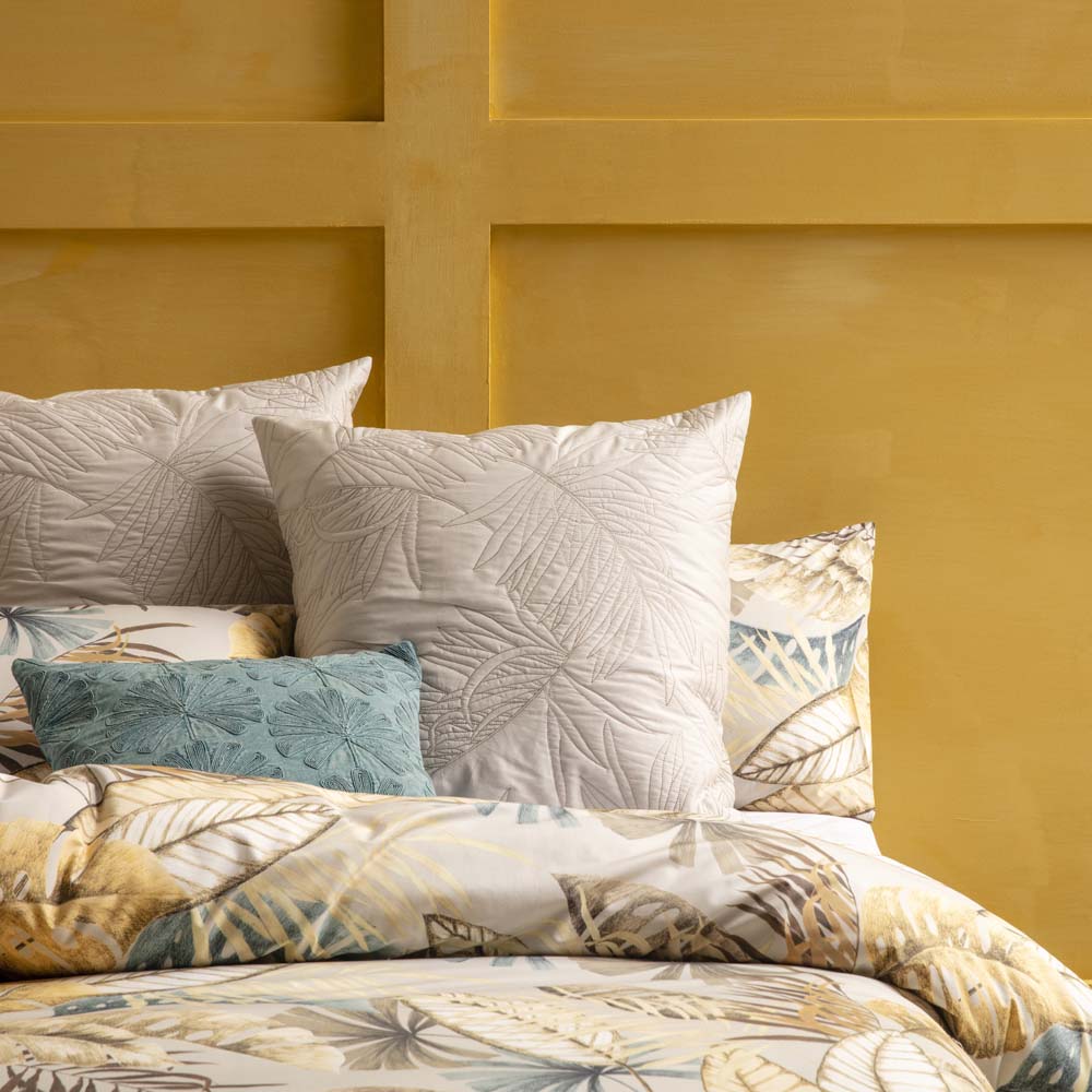 Amazonian Multi - Pattern Double Bed Quilt Cover Set for Cosy Sleep