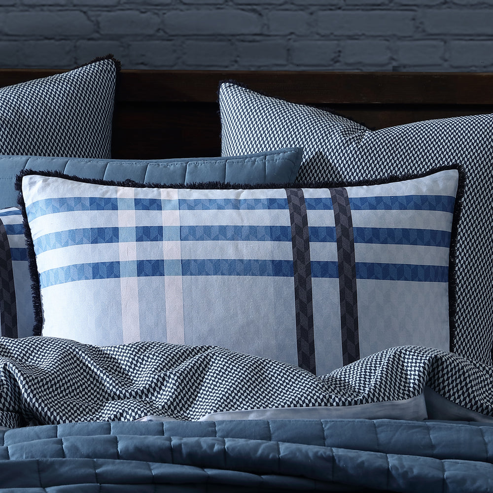 Double Bed Yarmouth Blue Quilt Cover Set for a Stylish Bedroom Decor