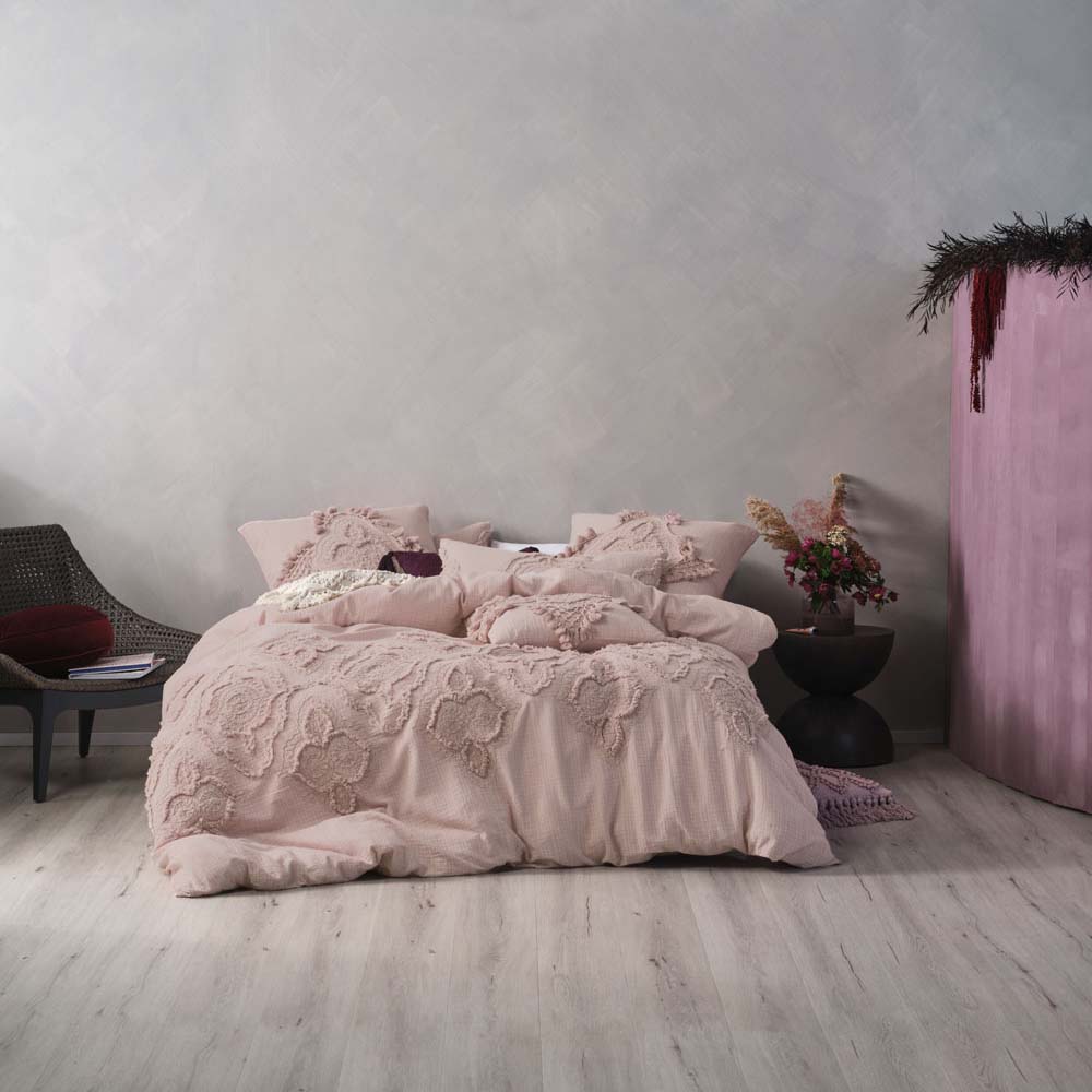 Linen House Alli Vintage Mauve Queen - Sized Quilt Cover Set for Trans - Seasonal Use