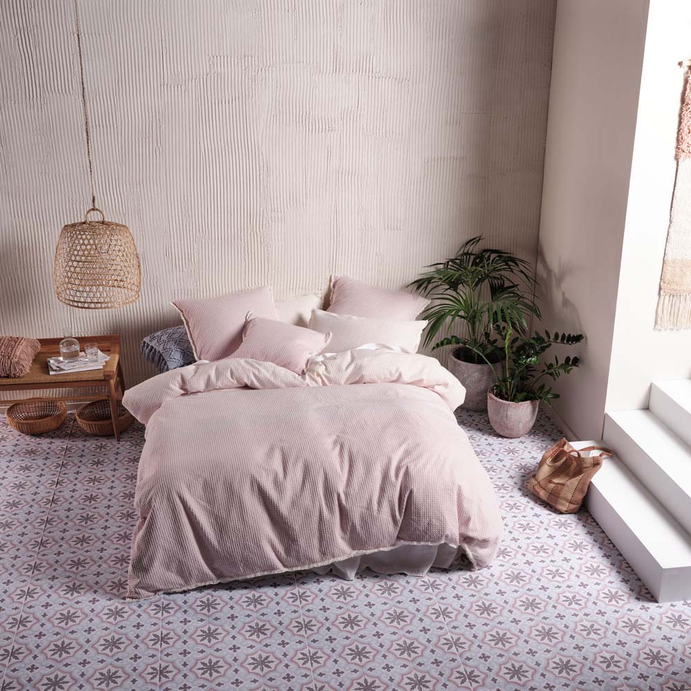 Linen House Lagos Blossom Queen Size Bed Quilt Cover Set for a Stylish Bedroom Decor