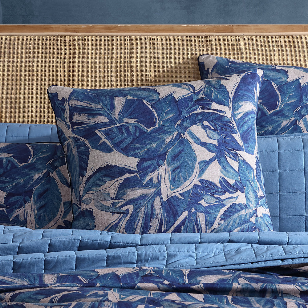 Logan and Mason Elio Blue Super King Size Quilt Cover Set for Bedrooms