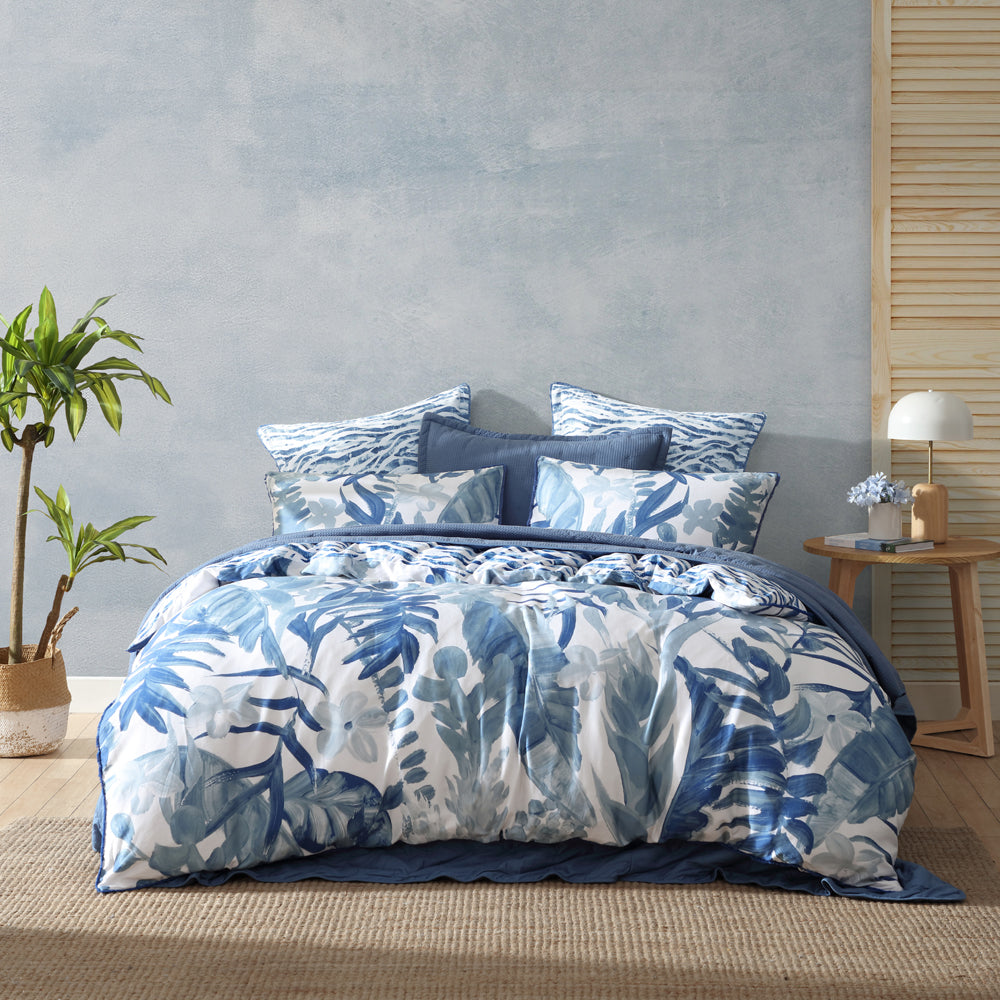 Logan and Mason Atherton Soft Blue Queen-Size Quilt Cover Set