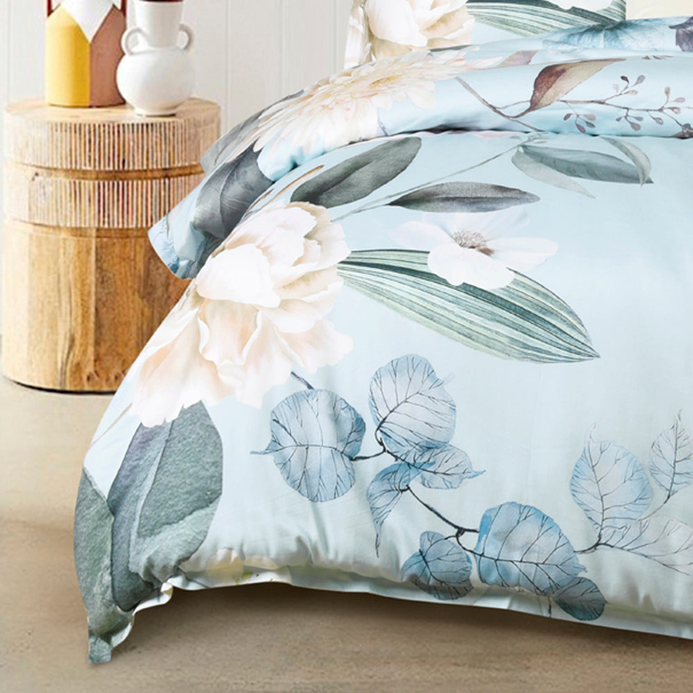 Luxurious Azura Blue Queen - Sized Quilt Cover Set for a Peaceful Sleep