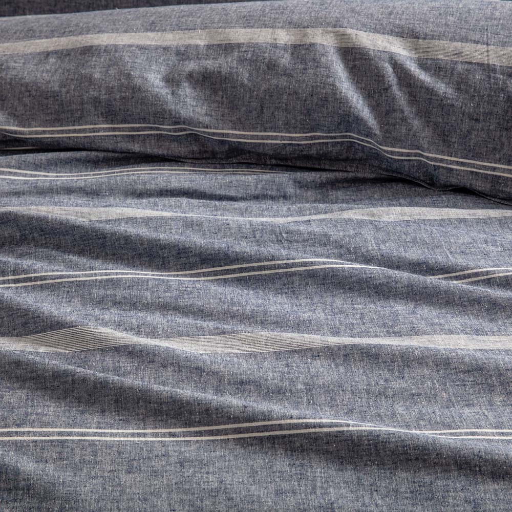 King-Size Balmoral Navy Quilt Cover Set with a Stylish Design