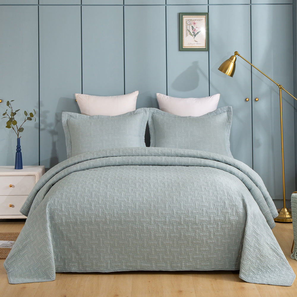 Exquisite Embroidered Super King Jade Coverlet Set
