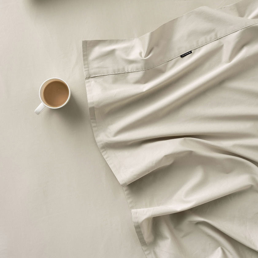 High - Quality Augusta 100% Cotton Queen - Sized Fitted Sheet with 500 Thread Count in Taupe Color for 50cm Deep Mattresses