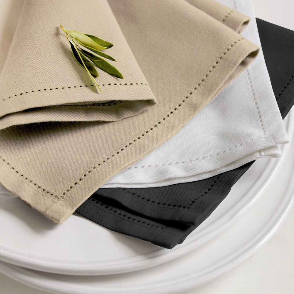 2-Pack Oatmeal Elegant Hemstitch Placemats for Dining