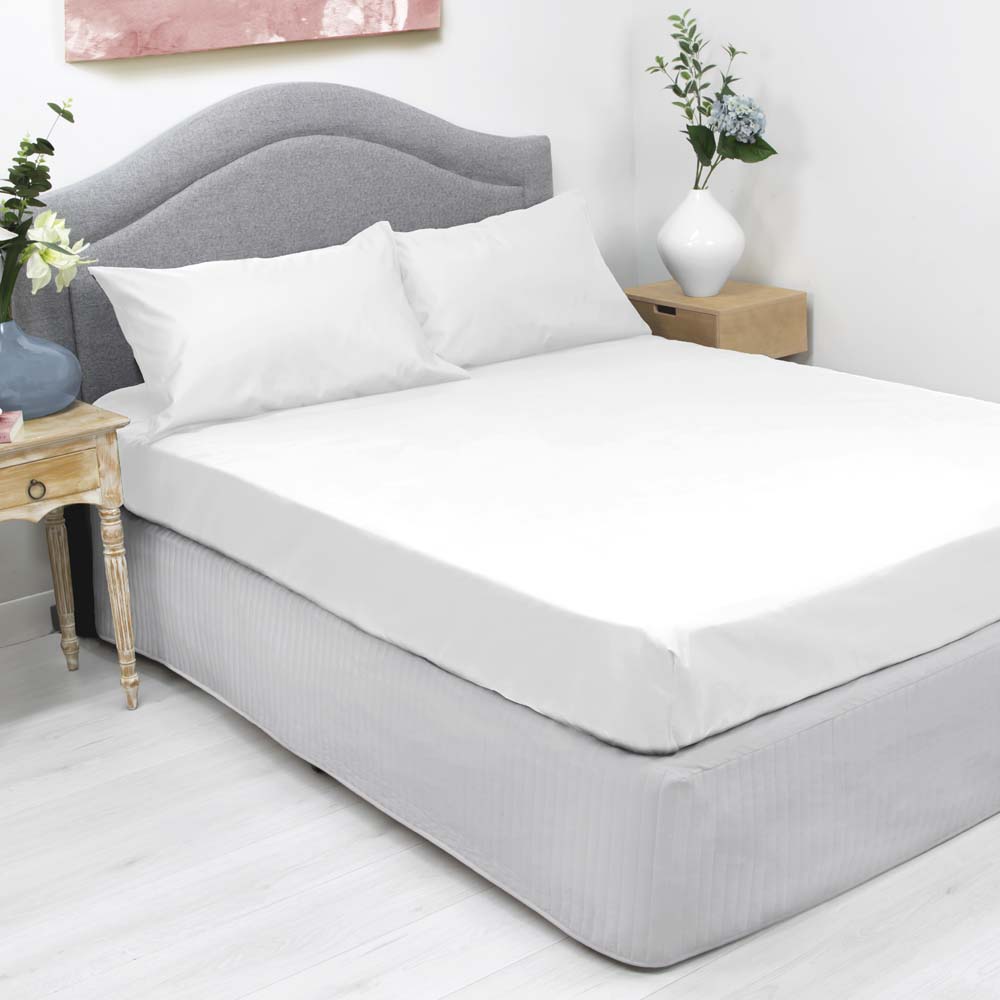 1000TC White King Bed Combo of Cotton - Rich Fitted Sheet and Pillowcases