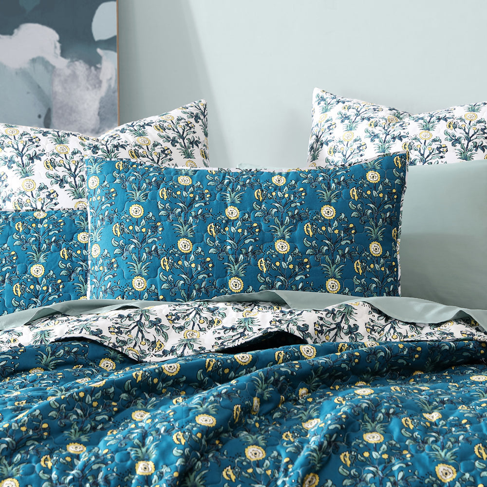 Bohemian-Inspired Serendipity Coverlet for Queen or King Size Beds