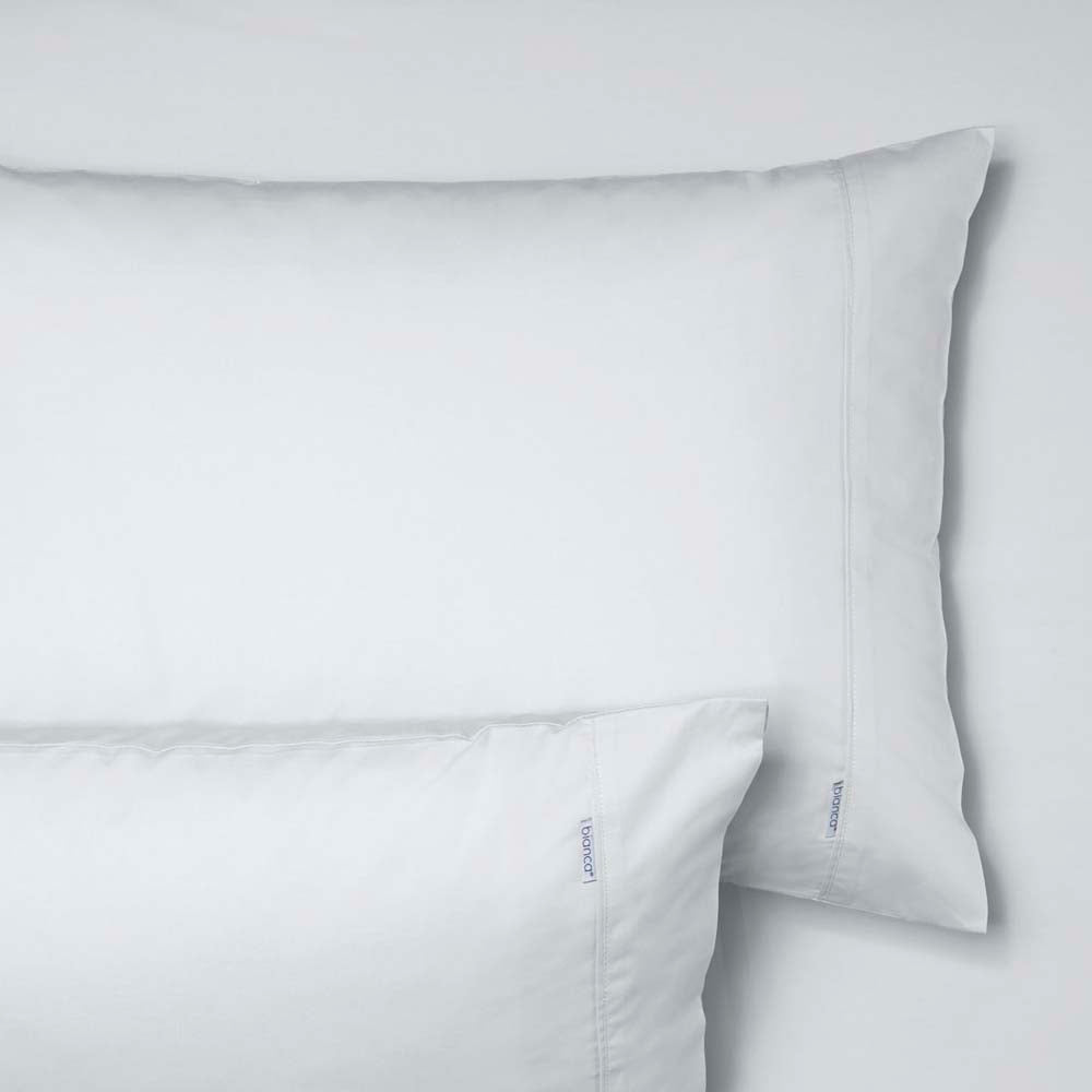 Heston High - Quality 100% Cotton Percale Double Bed Fitted Sheet and Pillowcase Combo with 300 Thread Count in Classic White