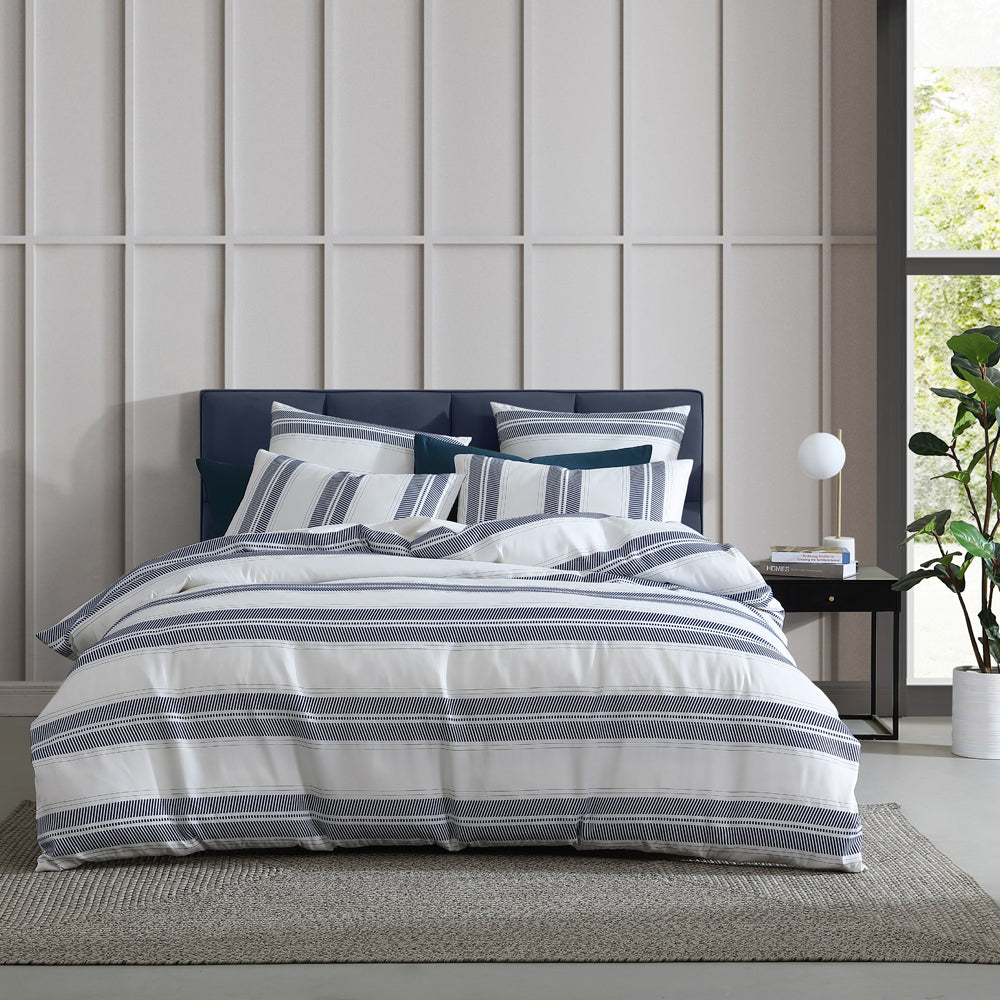 Cadet Navy Style Quilt Cover Set for Queen Size Bed, Ideal for Summer Decor