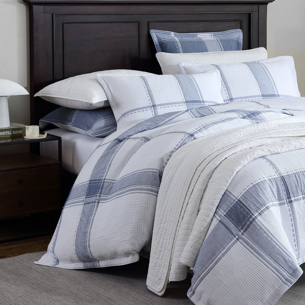 Cannon Super King White Quilt Cover Set with Timeless Design