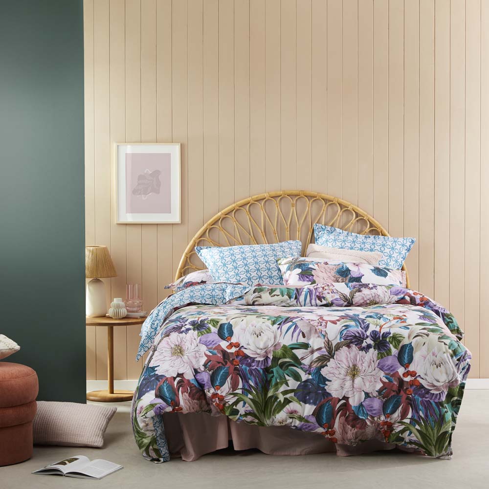 King-Sized Sedona Olive Quilt Cover Set for Bed - Ideal Bedroom Decor
