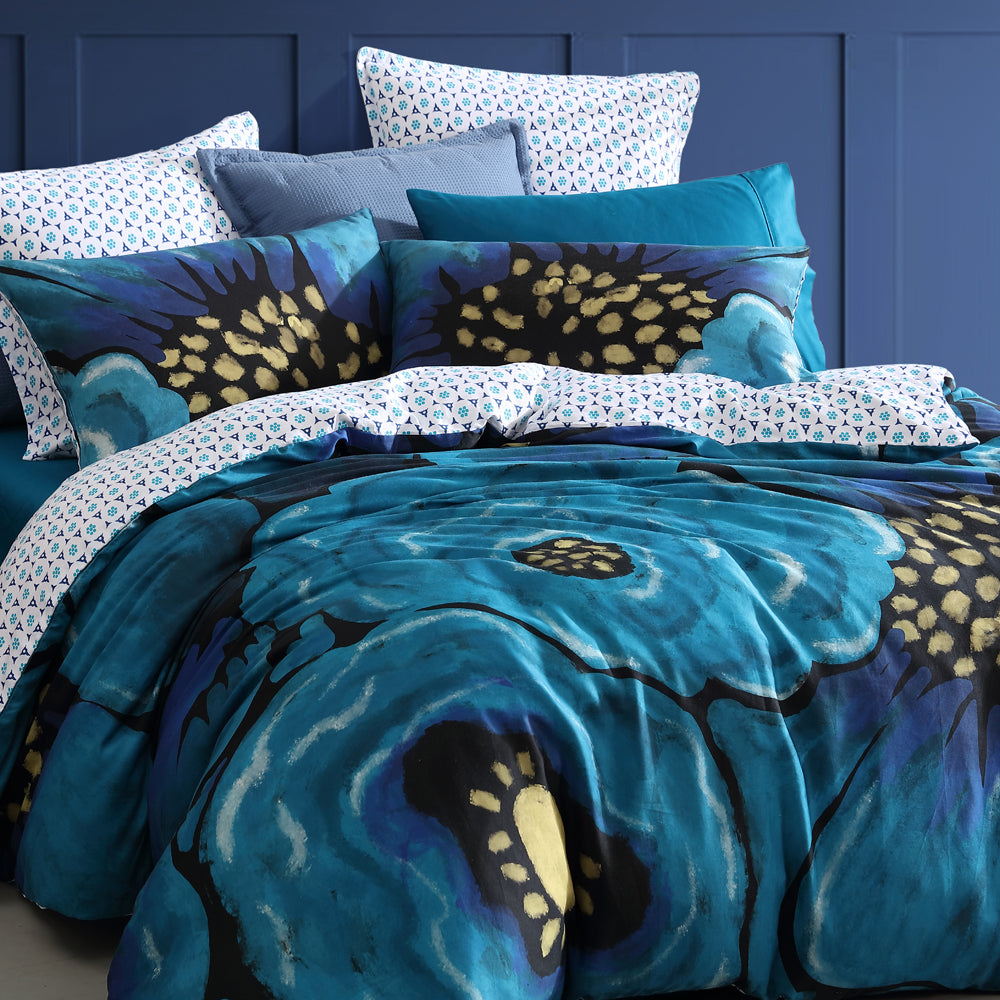 Avalon Blue Luxury Quilt Cover Set for King-Sized Bed