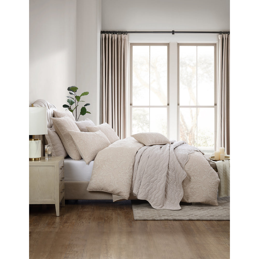 Super King Fleur Sand Soft Quilt Cover Set for Elegant Bedroom