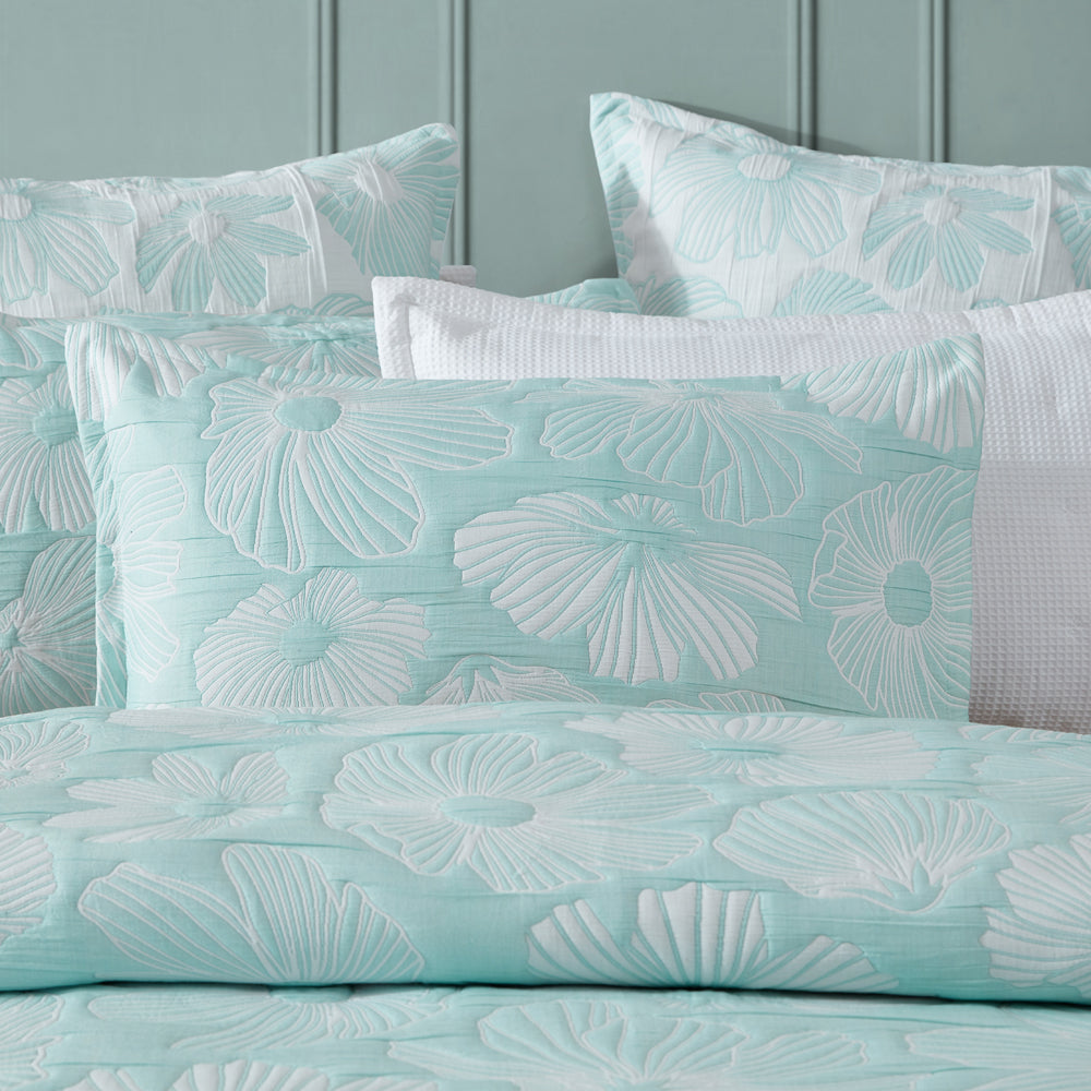 King - Sized Poppi Aqua Quilt Cover Set for Platinum Logan and Mason Brand Beds