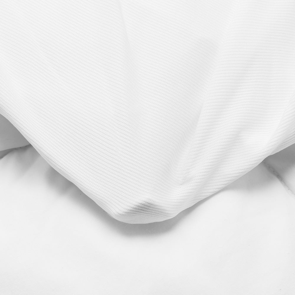 Queen-Size Gold Collection Down and Feather Mattress Topper for Soft Sleep