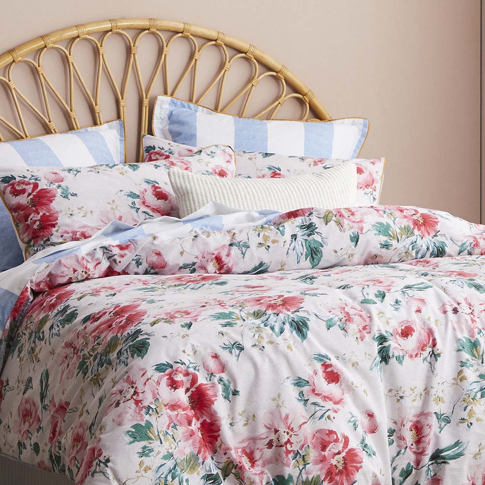 Double Bed Tori Rose Quilt Cover Set by Logan and Mason