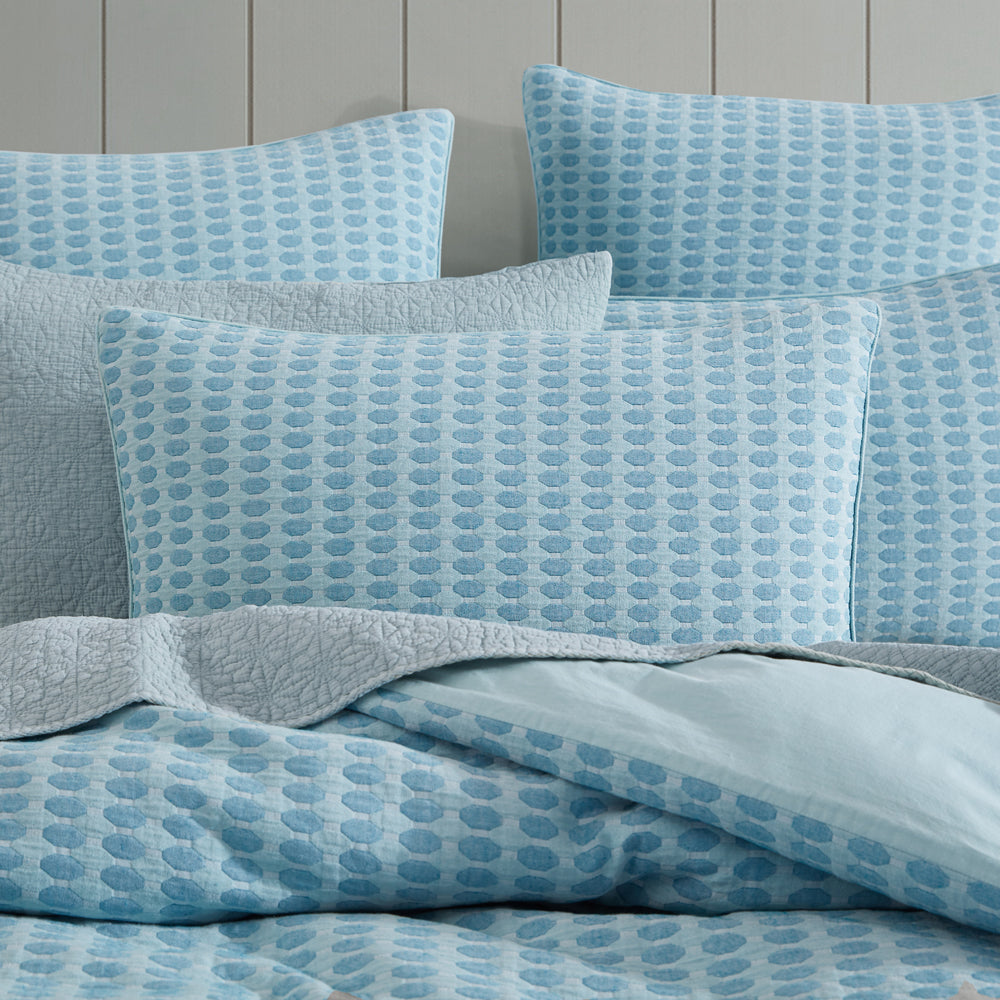 Frankie Turquoise Luxury Quilt Cover Set for King-Sized Bed