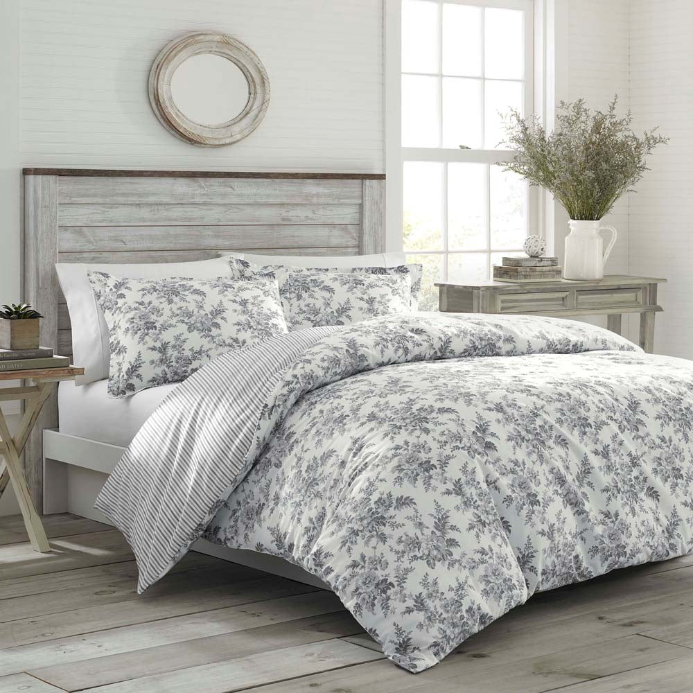 Laura Ashley Annalise Single Bed Quilt Cover Set - A Relaxing Bedroom Essential with Floral Toile and Shirting Stripe Accents