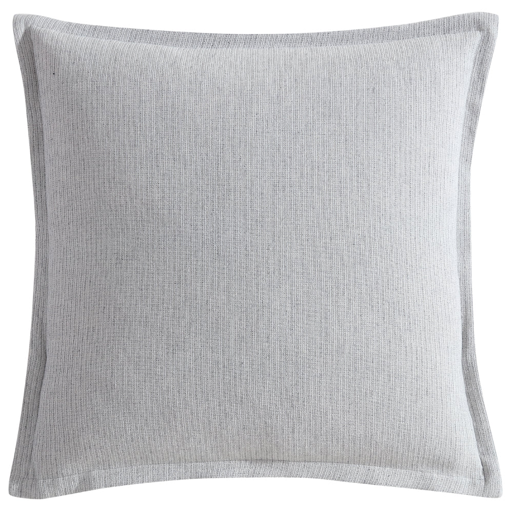 Elegant Leo Night European-Style Pillowcase for a Sophisticated Bedroom
