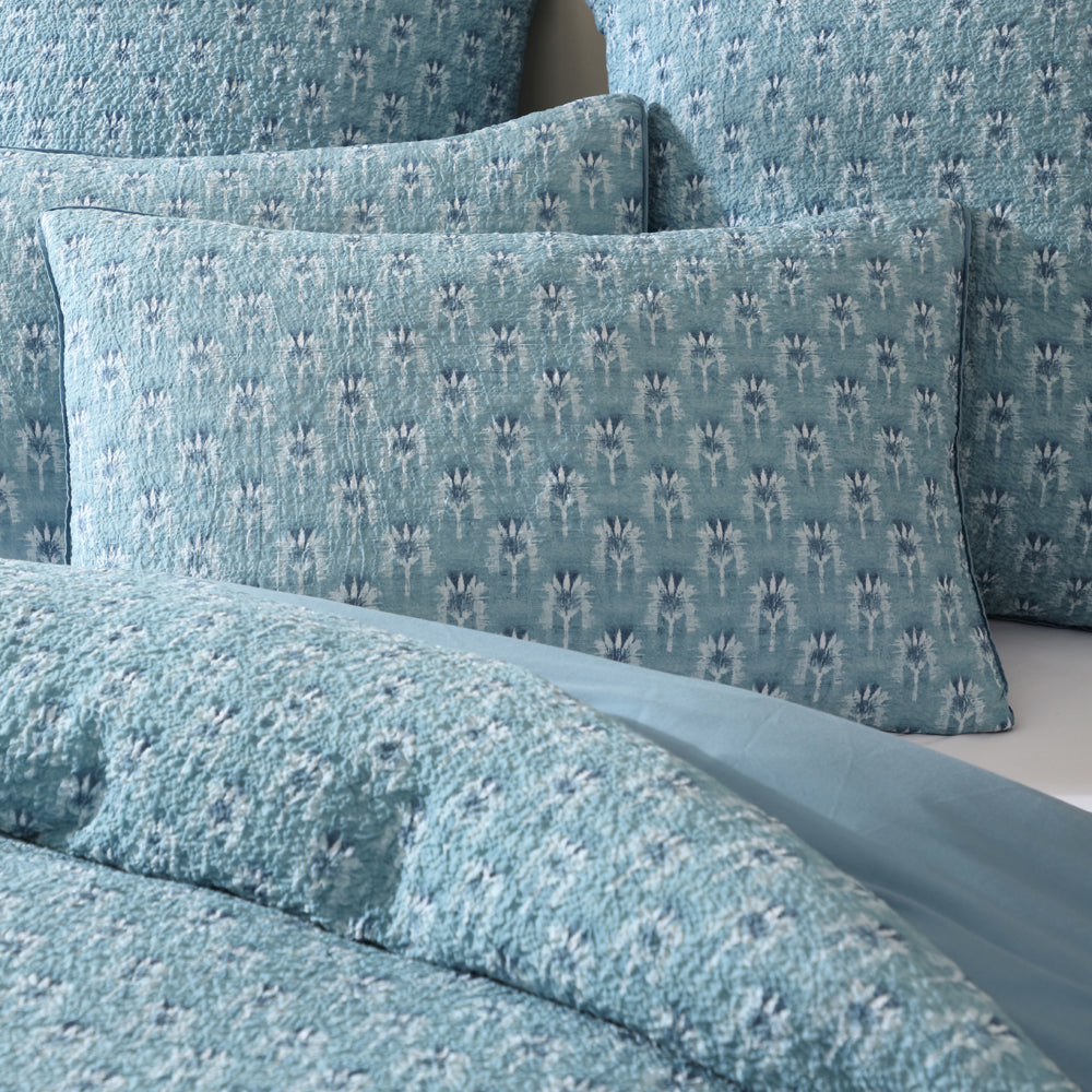 Santa Fe Teal Queen - Size Quilt Cover Set with Coastal Charm