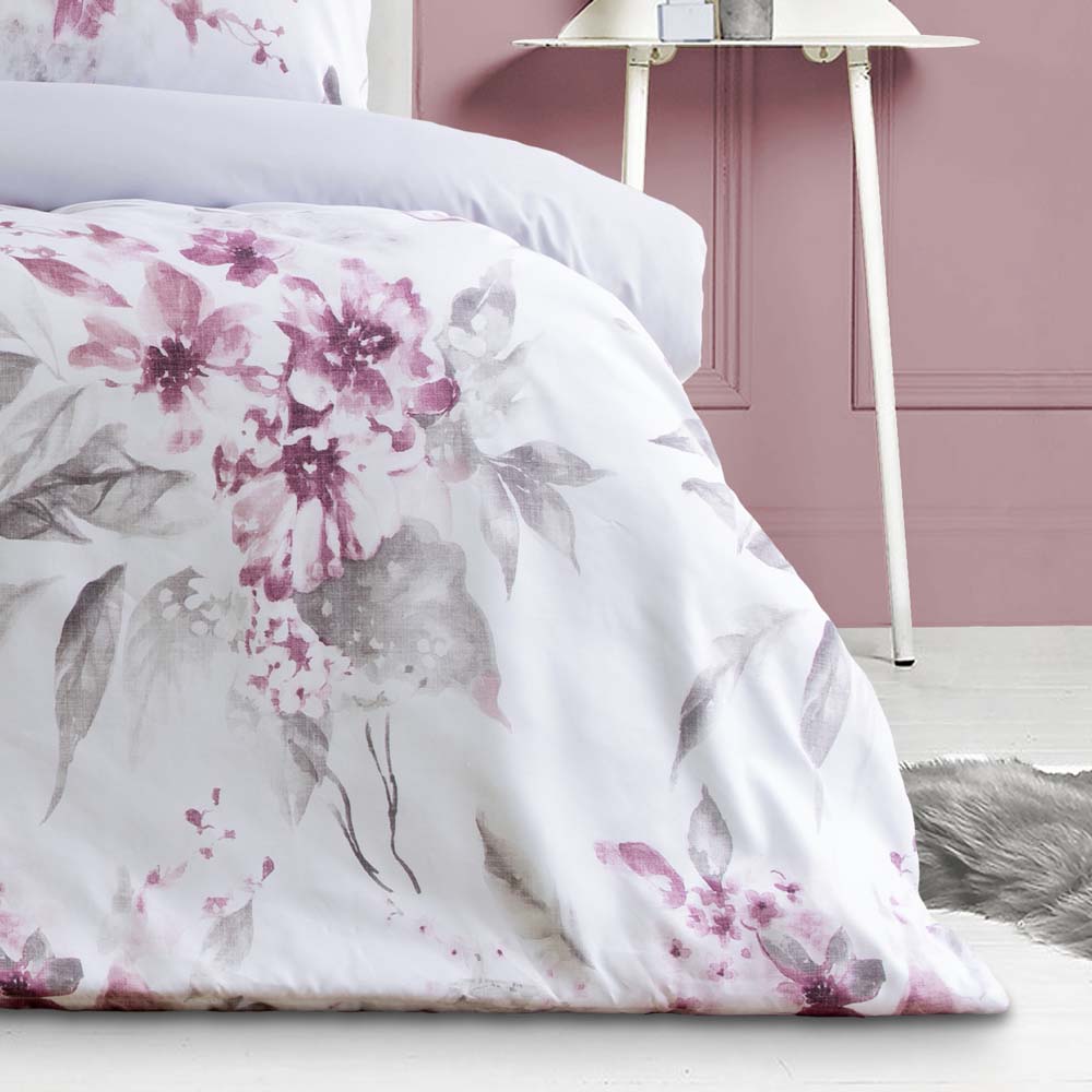 Ginnifer Multi - Piece Quilt Cover Set for King - Size Bed