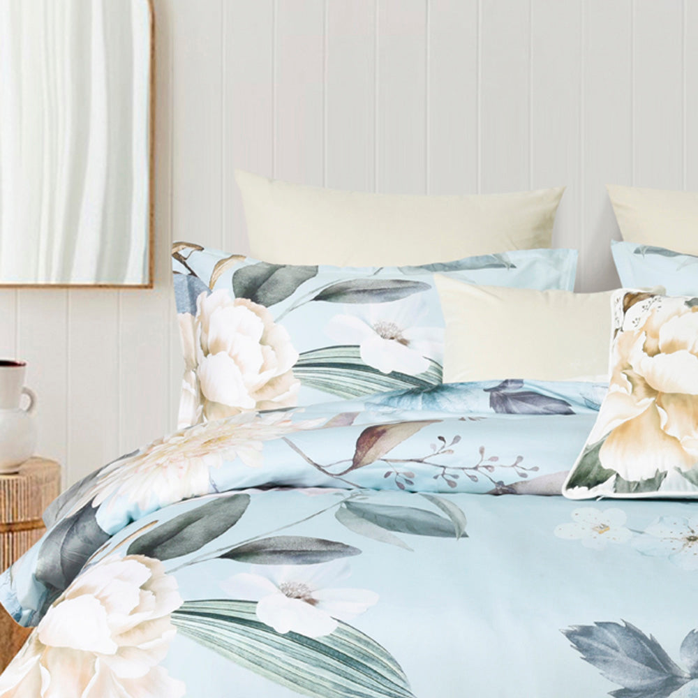Luxurious Azura Blue Queen - Sized Quilt Cover Set for a Peaceful Sleep