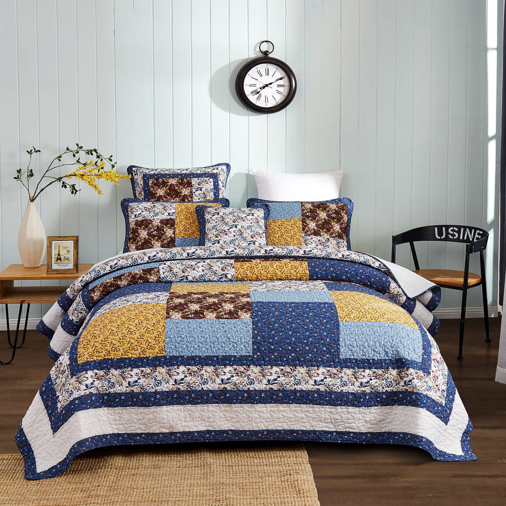Super King Sycamore Coverlet Set with Stunning Blue and Brown Floral Design