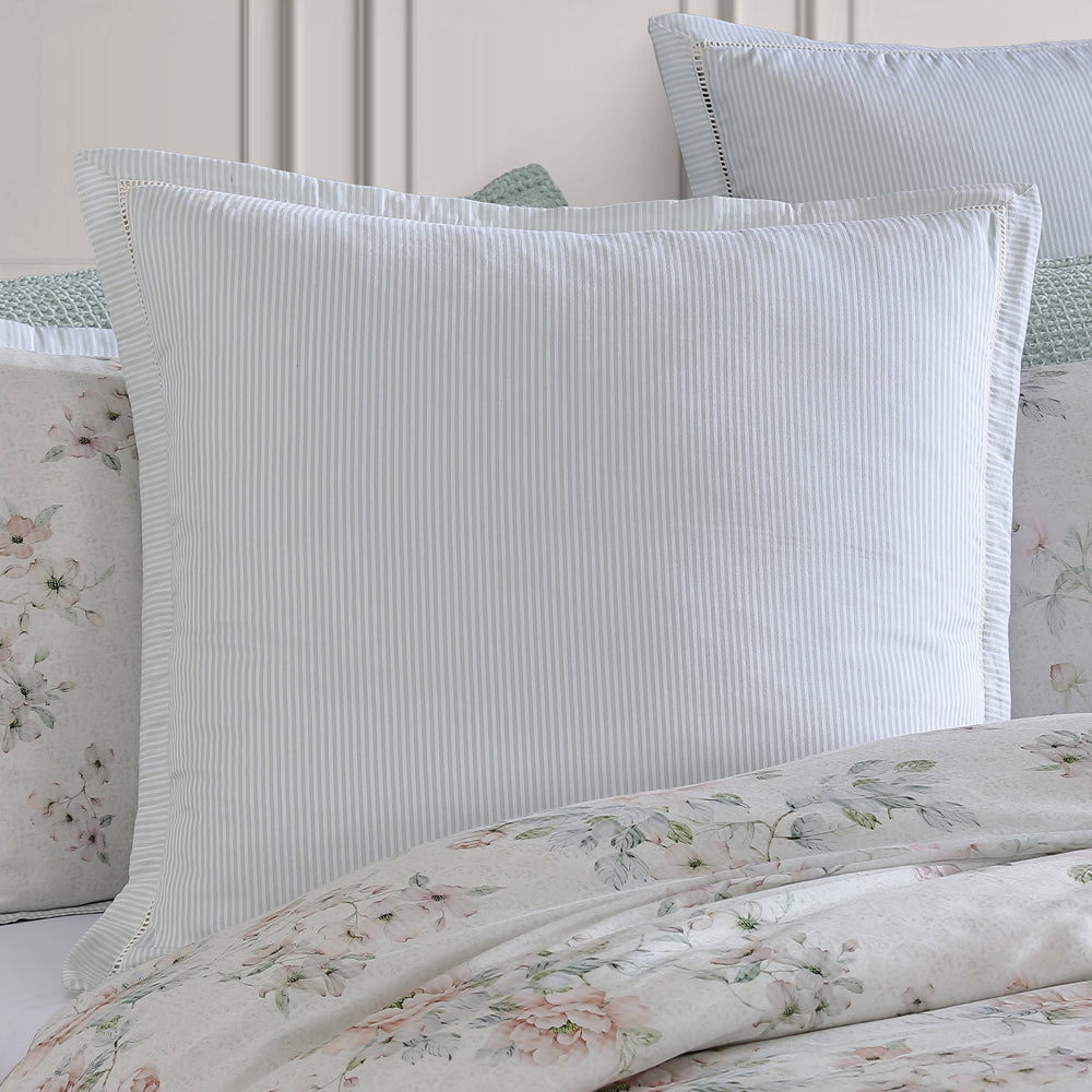 European-Style Liyana Frost Pillowcase for a Refined Bedroom Look