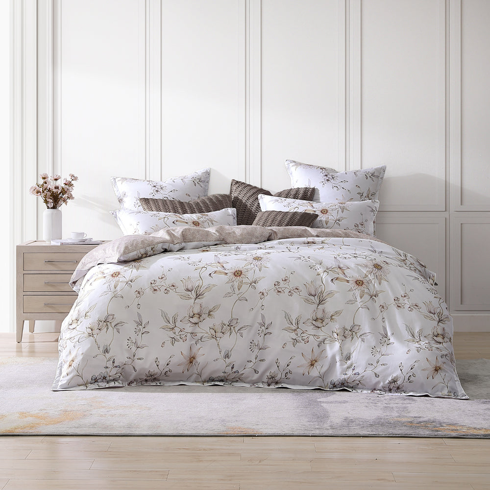 Queen Size Charlotte Pastel Floral Quilt Cover Set for Bed
