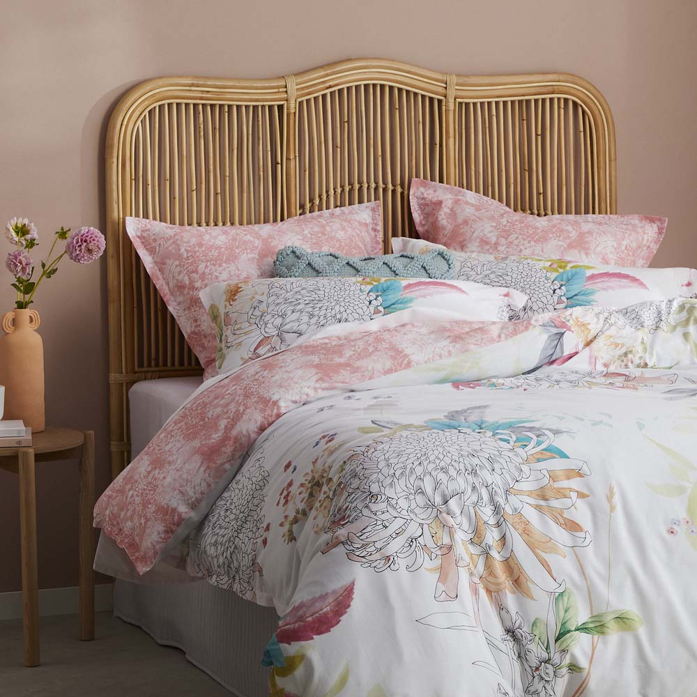 Stunning Lowanna White Super King Quilt Cover Set