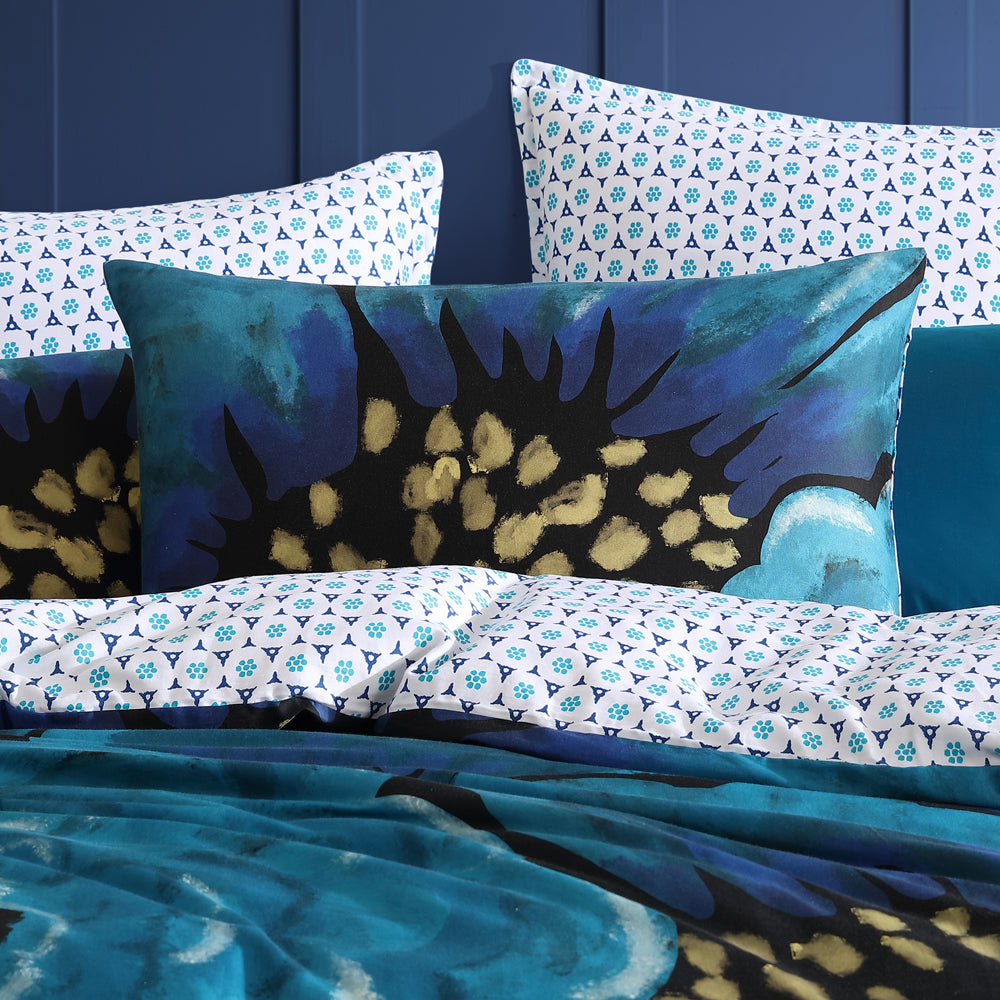 Avalon Blue Super King-Sized Quilt Cover Set for Artistic Homes