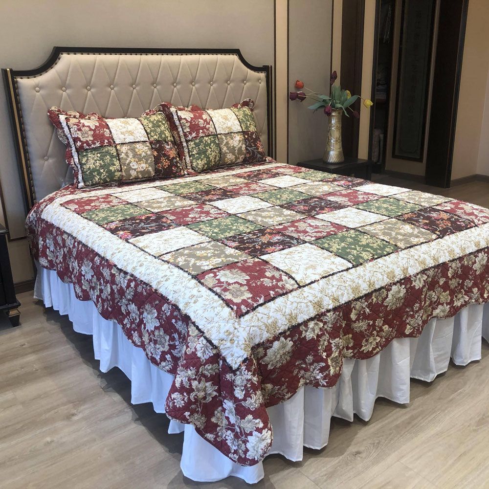 Stylish Newport Queen Bed Coverlet Set for a Classic Bedroom Decor