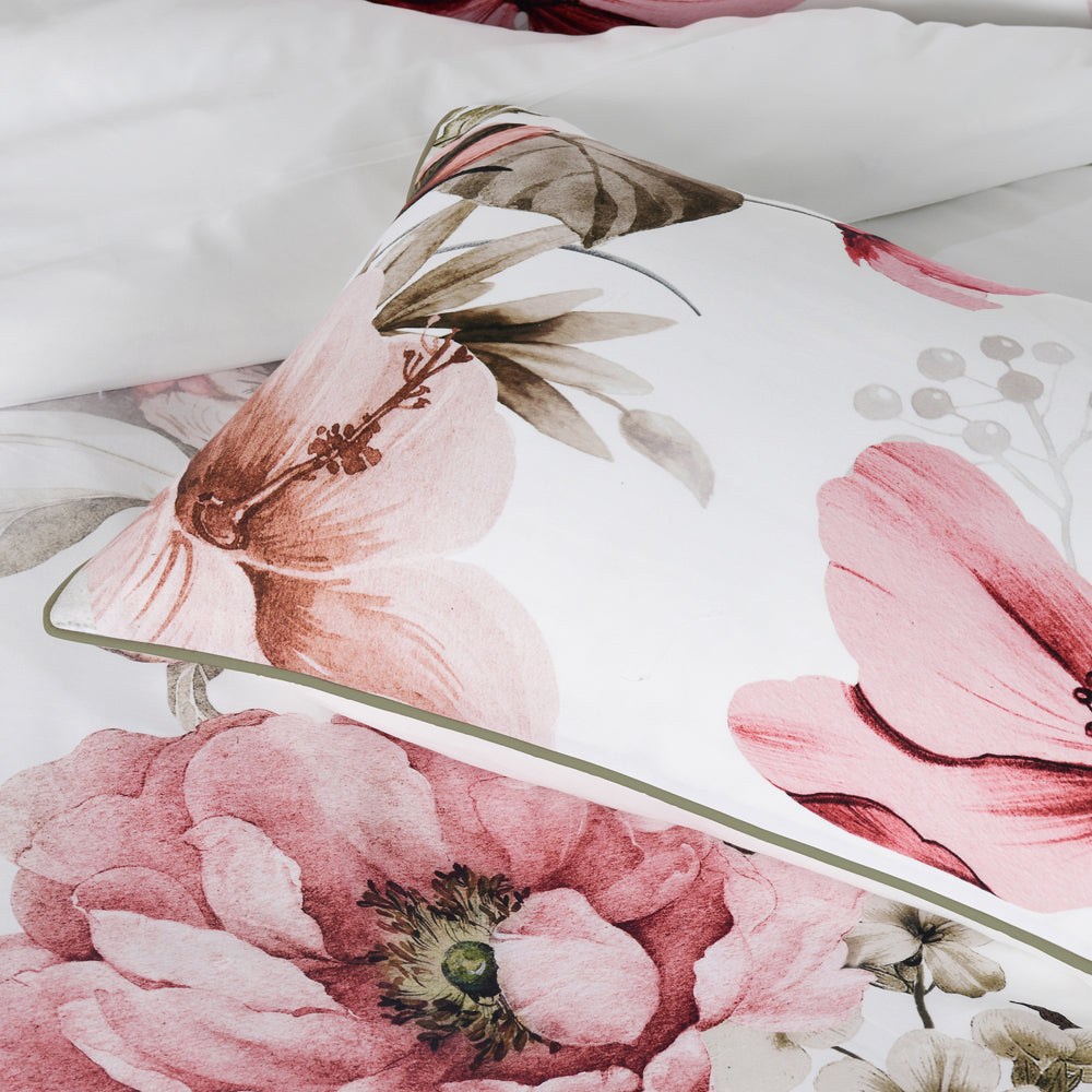 King - Sized Eliana White Quilt Cover Set for Bed, Ideal Bedroom Bedding