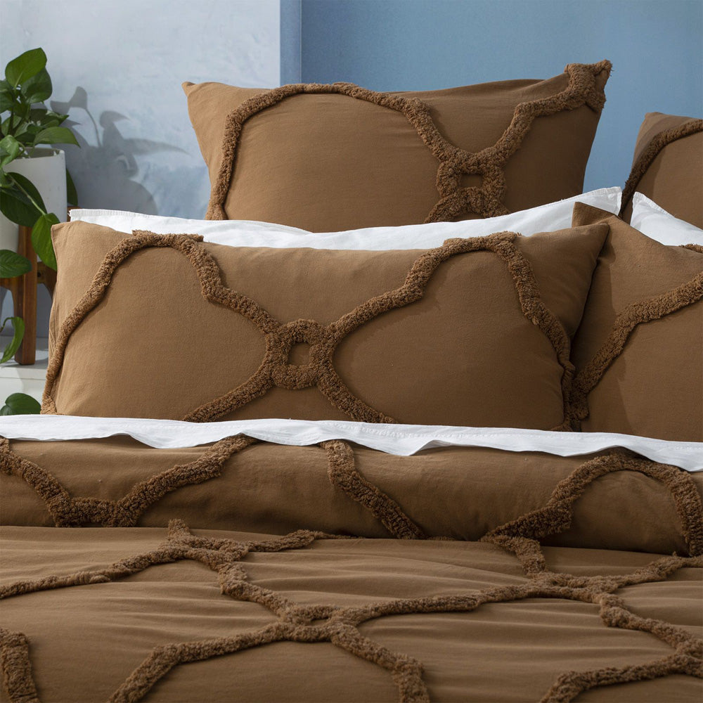 Exquisite Moroccan Wood-Style Quilt Cover Set for Queen-Sized Bed