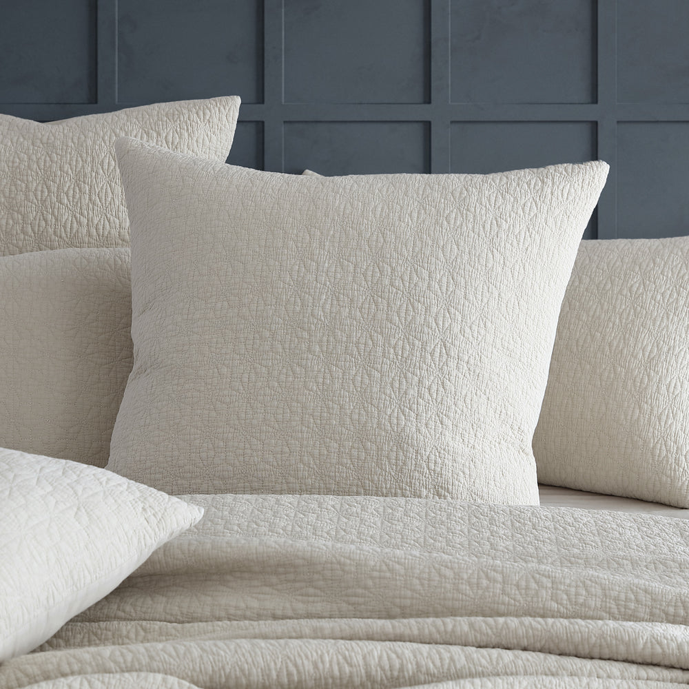 Kayo Single/Double Bed Linen Coverlet - A Contemporary Bedroom Essential
