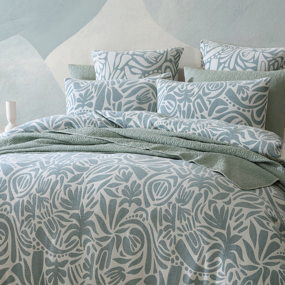 Haven Surf Platinum Quilt Cover Set for King - Size Bed