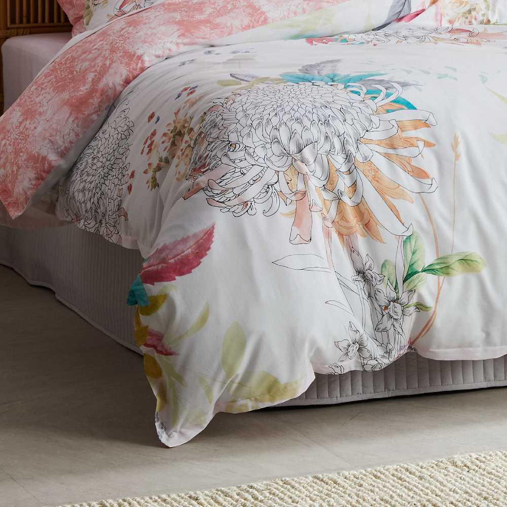 Stunning Lowanna White Super King Quilt Cover Set