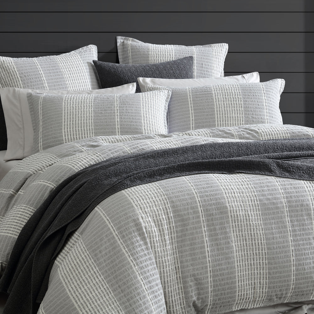 Hurley Super King Charcoal Quilt Cover Set with Graphic Stripe Design