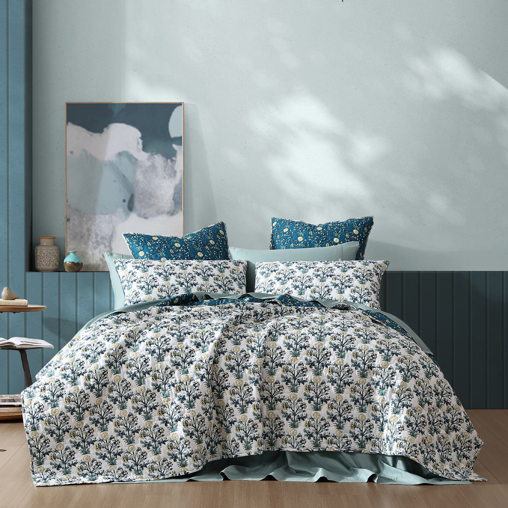 Bohemian-Inspired Serendipity Coverlet for Queen or King Size Beds