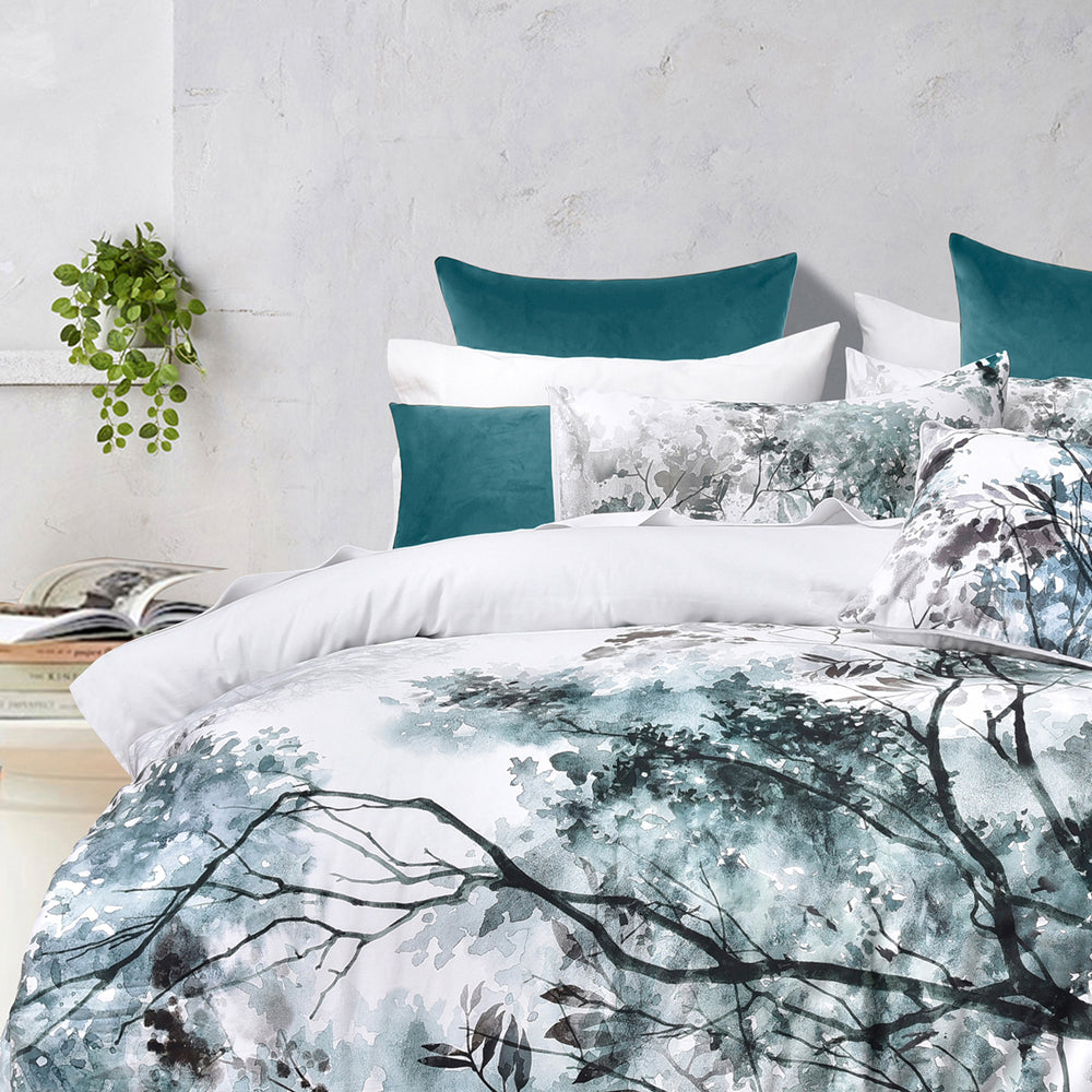 Bianca Sherbrooke Luxury White Queen - Sized Bed Quilt Cover Set