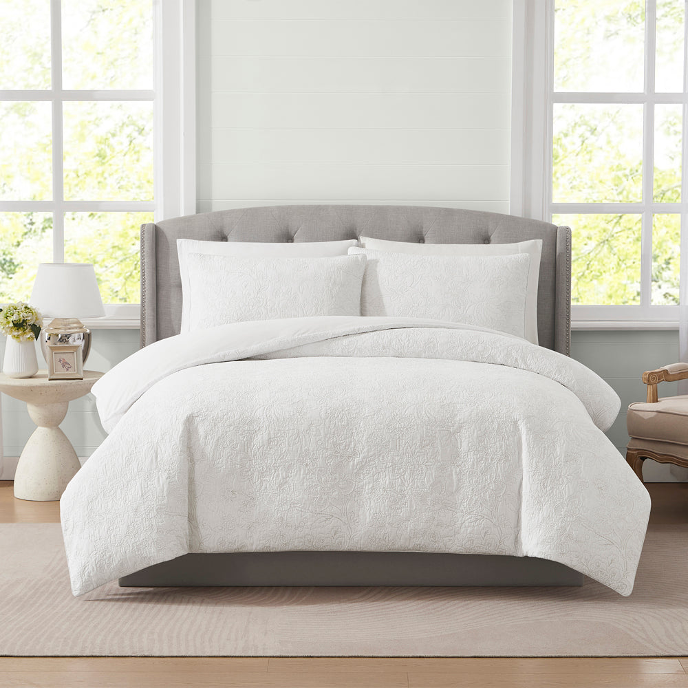 Laura Ashley Off-White Queen Bed Trailing Laurissa Quilt Cover Set with Delicate Embroidery
