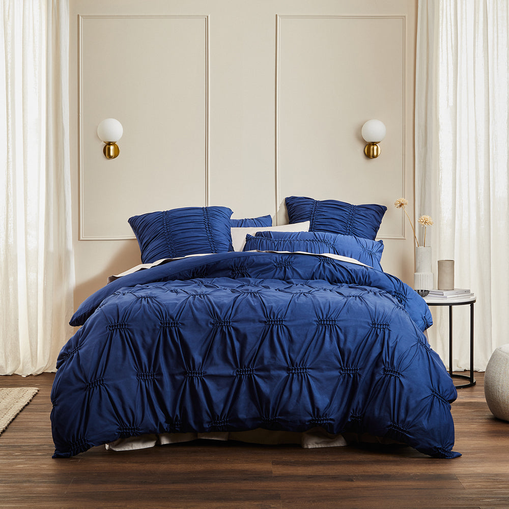 Luxurious Super King Arran Indigo Quilt Cover Set