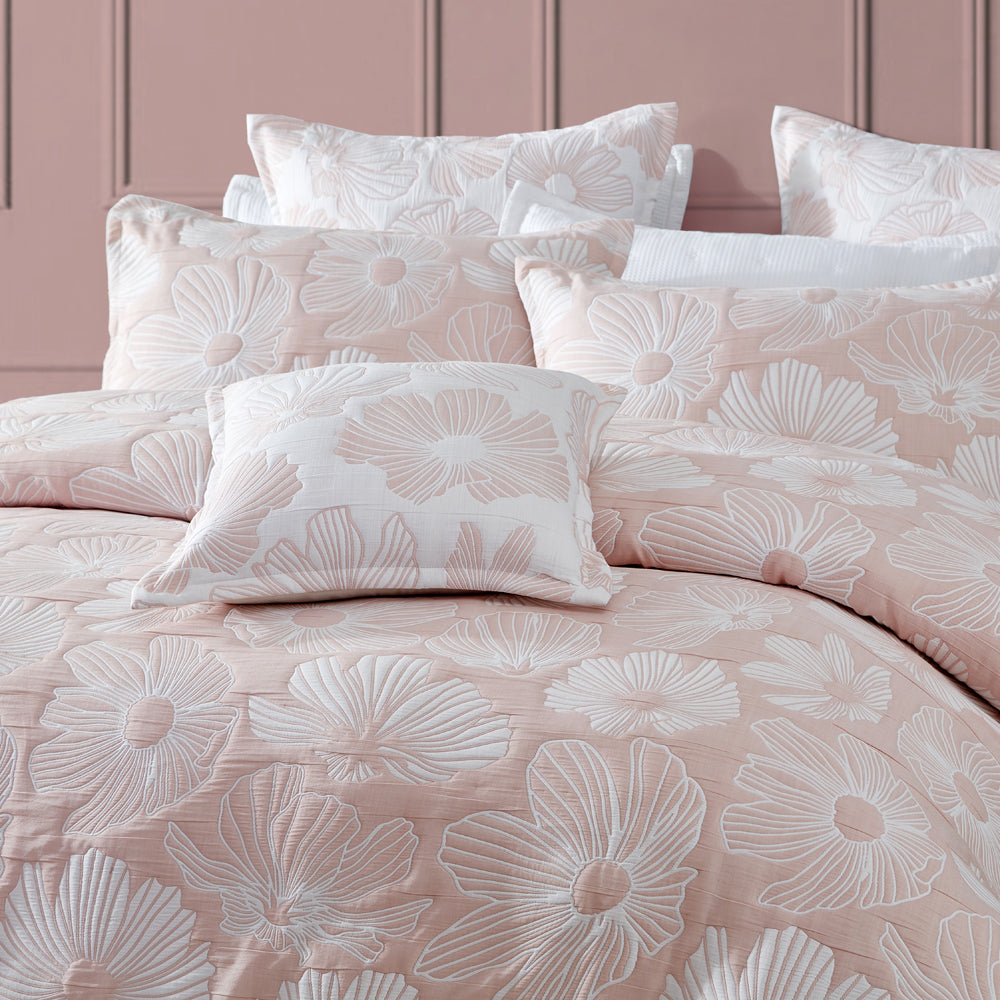 Super King Platinum Poppi Rose Quilt Cover Set with Contemporary Style